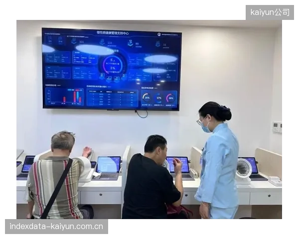 未来三年，社区体育场馆将全面接入“个人健康档案”，成为慢病管理的前哨站